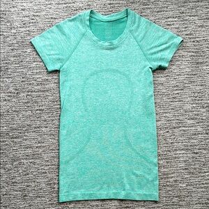 Women's Lululemon Teal Swiftly Tech Shirt